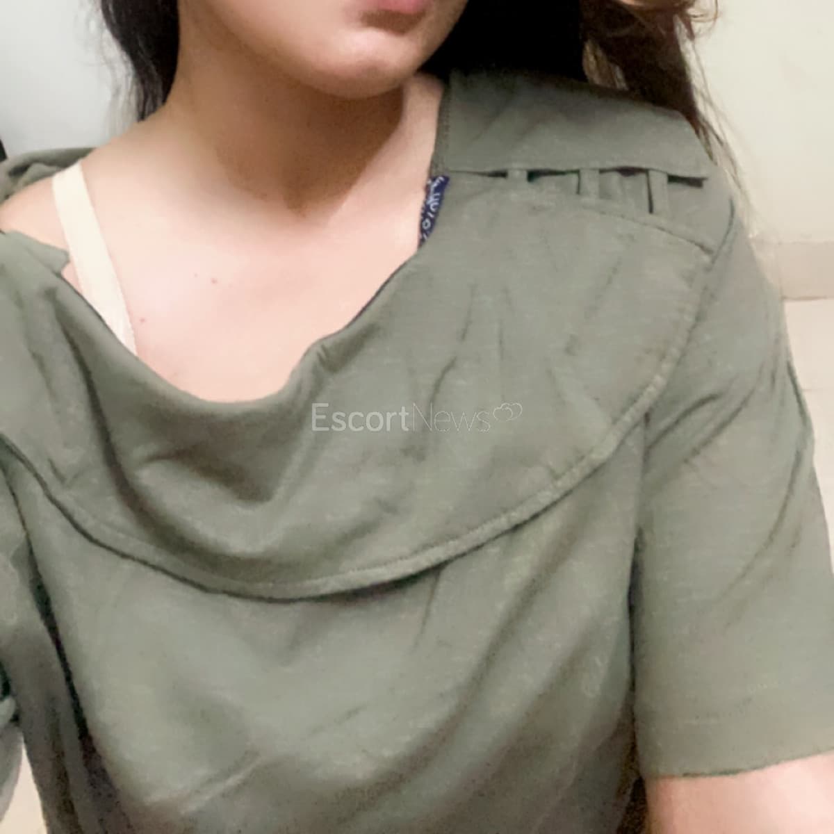 Amelia alt view 1