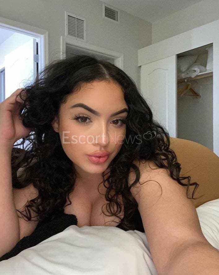 charlotte alt view 3
