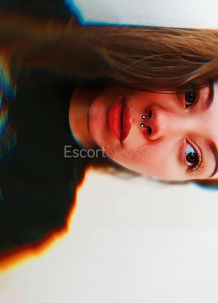 Dakota alt view 1