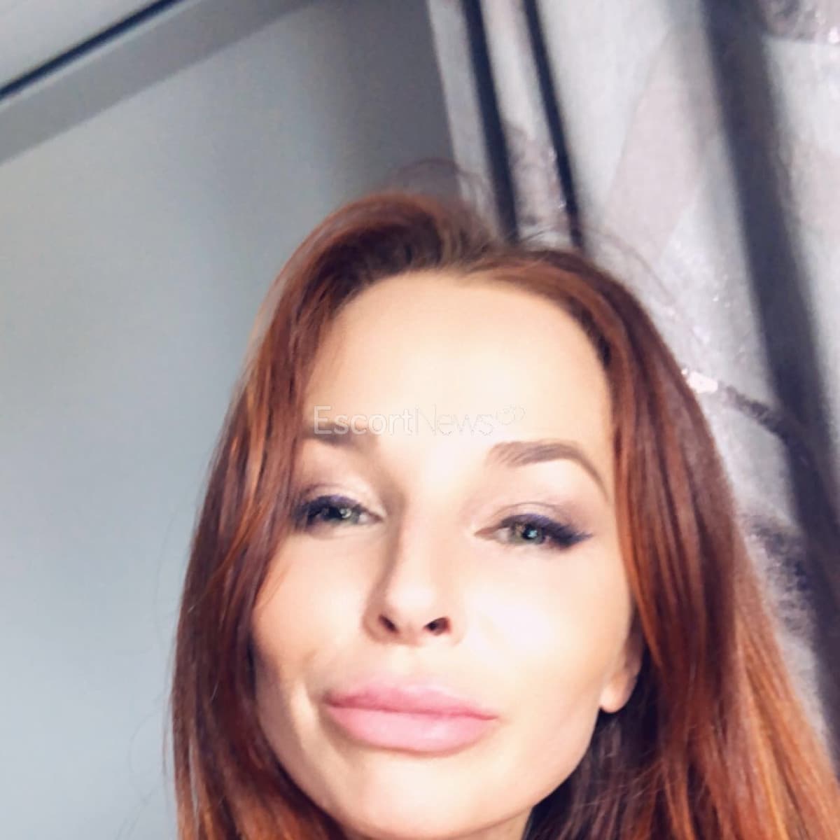 Emma alt view 3