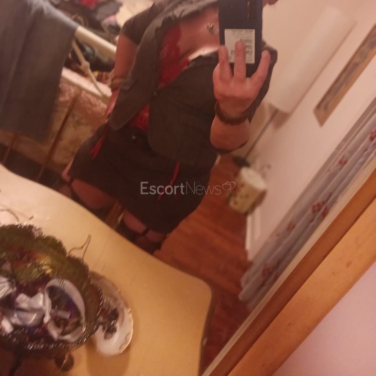 Fionalove alt view 3