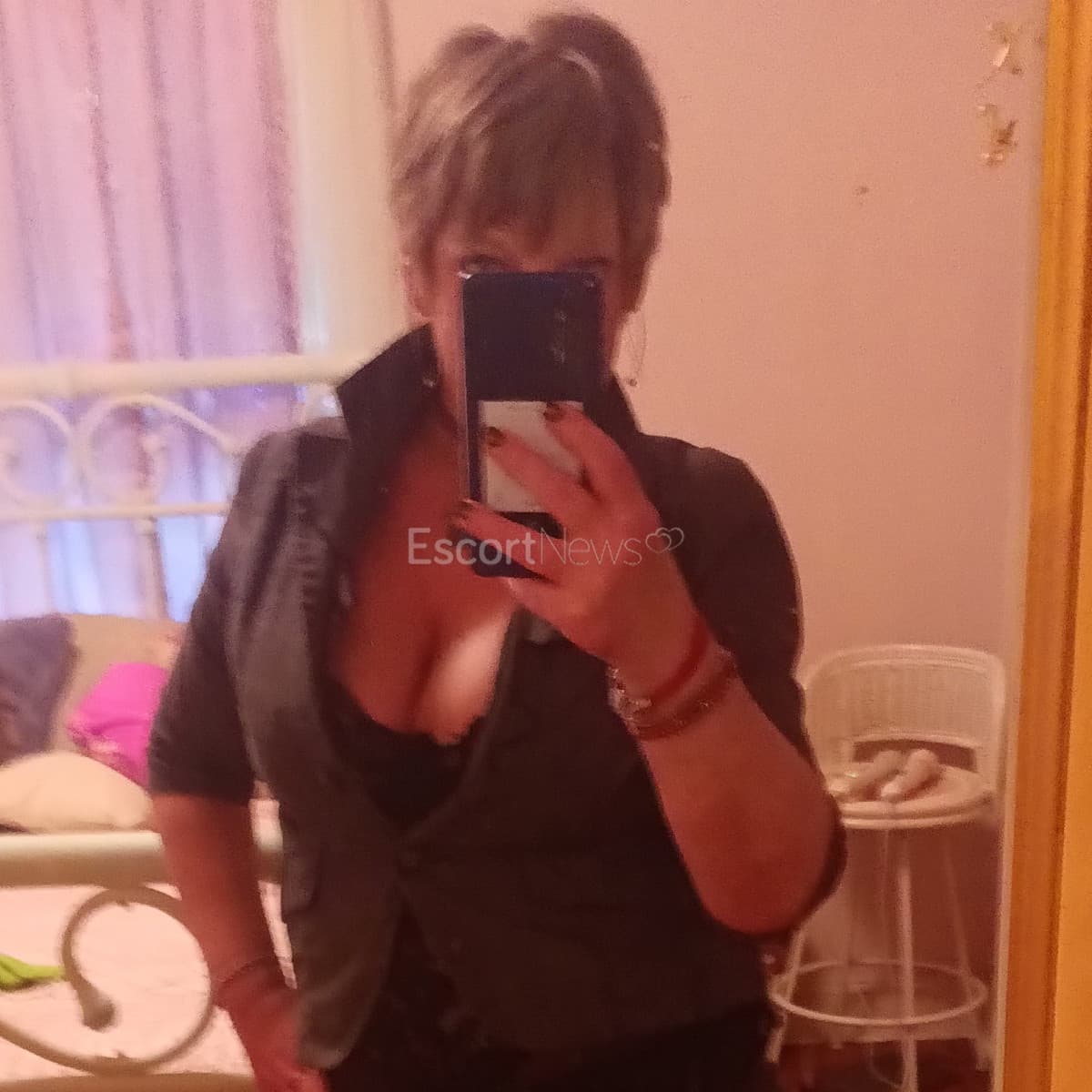 Fionalove alt view 5
