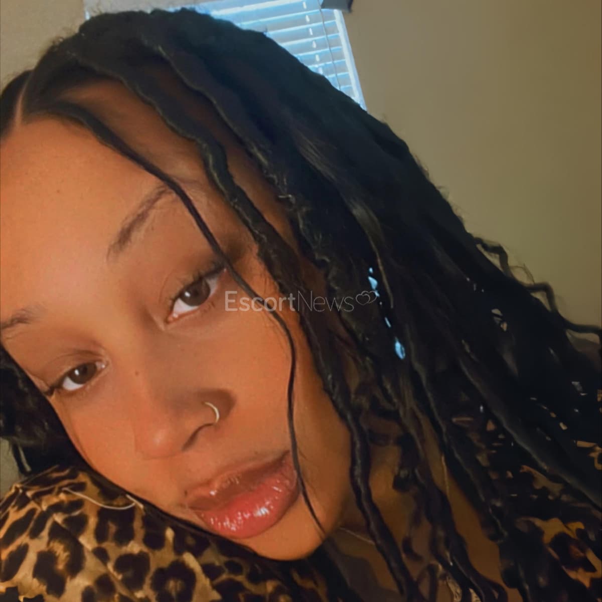 GoddessLaura alt view 9