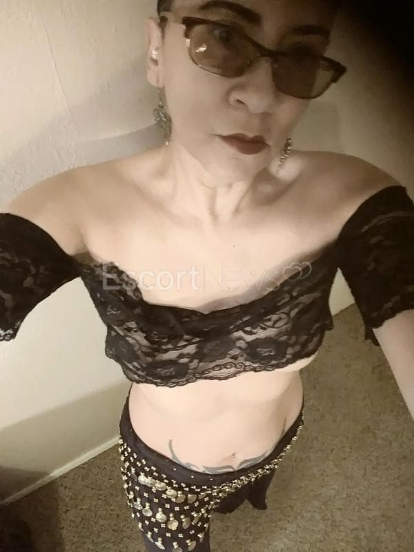 jenna alt view 1