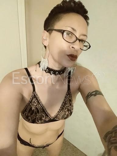 jenna alt view 3