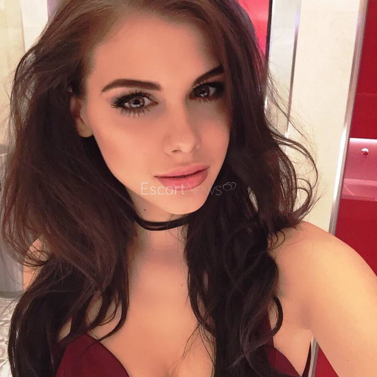 Jenna alt view 7