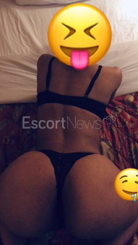 JuicyxBooty alt view 3