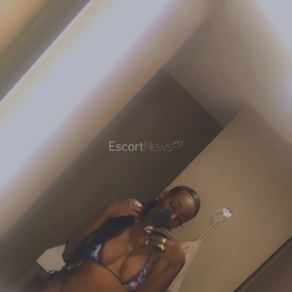karma monroe alt view 4