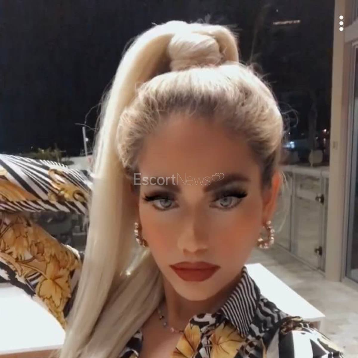 Kate alt view 4
