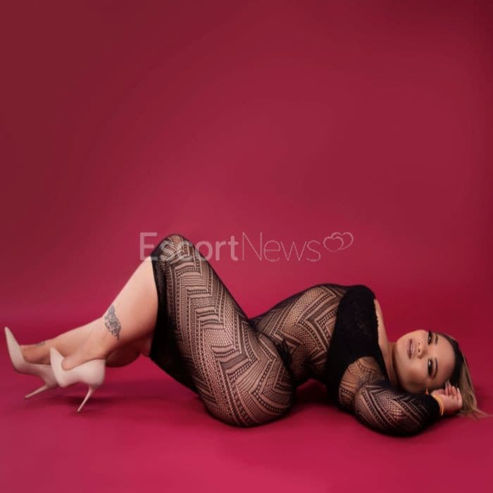 Kaylani_love alt view 4