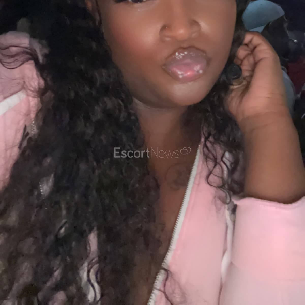 Khloe alt view 6