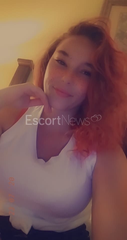 Khloe alt view 1