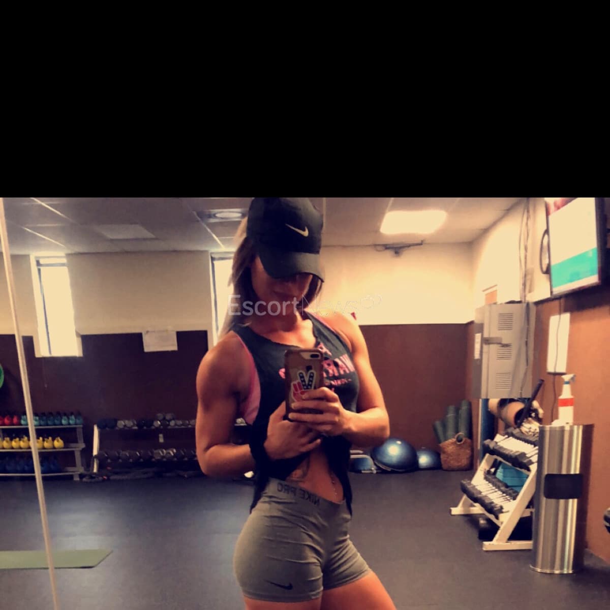 Kyra alt view 1