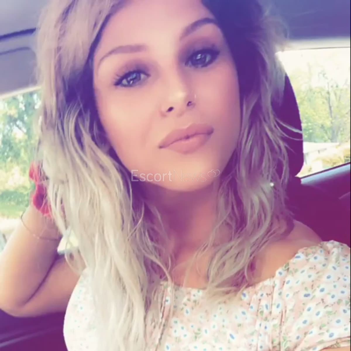 Kyra alt view 2