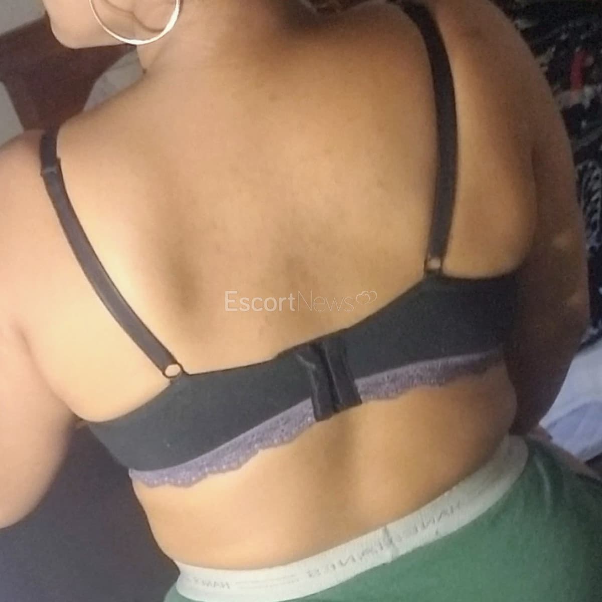 Lola alt view 1