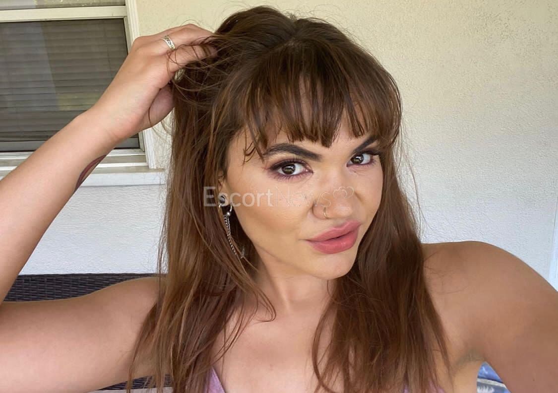Mathilda Sexy