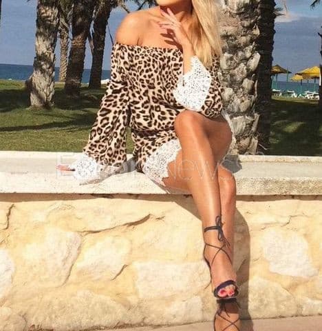 Mature Escort alt view 3