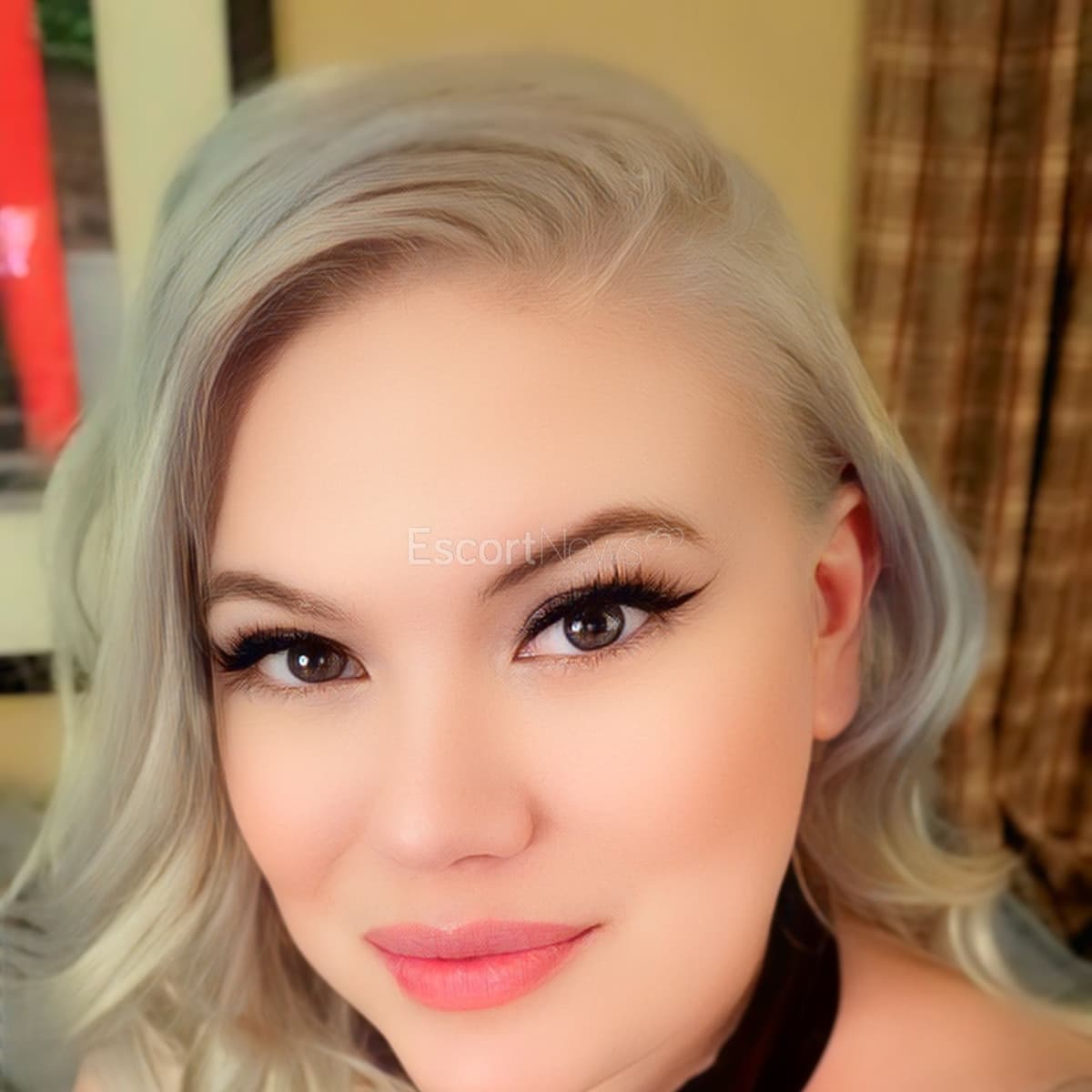 Ms Cherry alt view 4