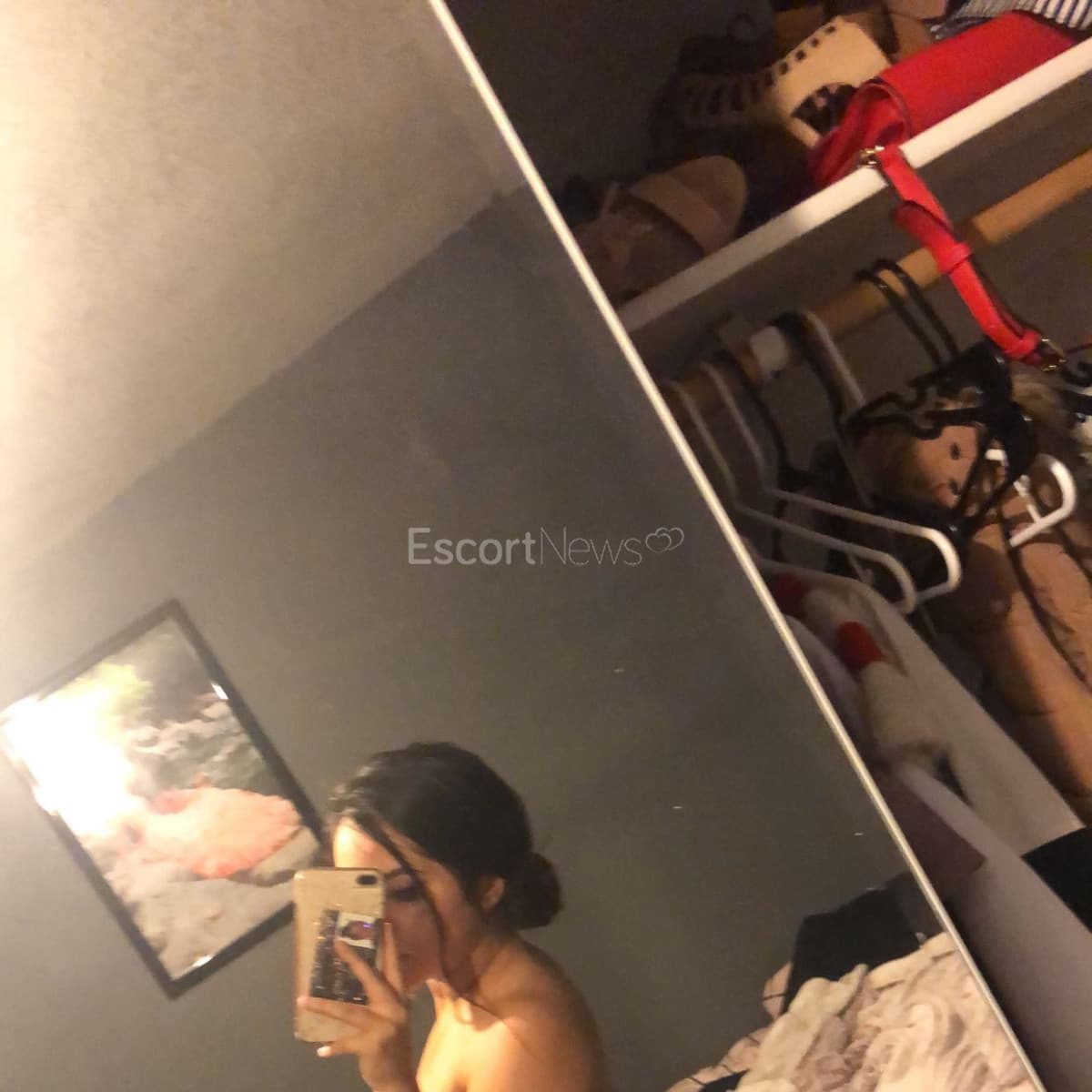 Nikki alt view 2