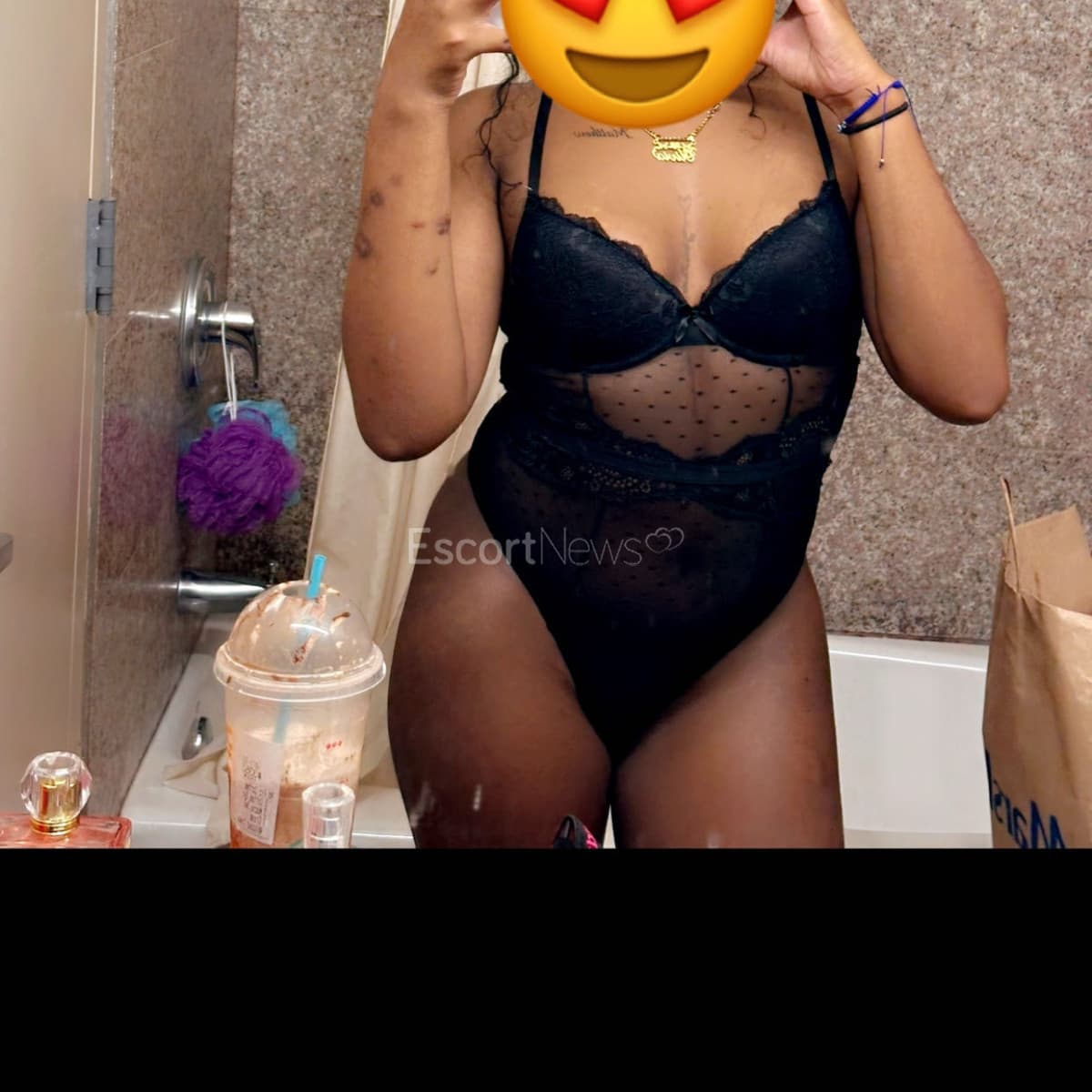 roxanna alt view 1