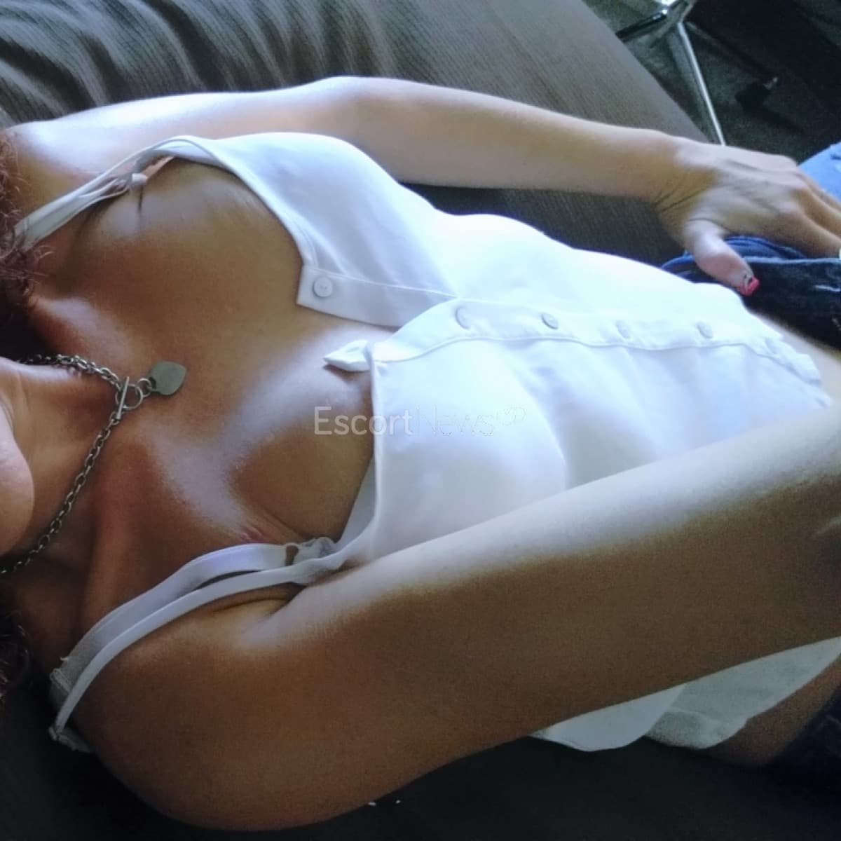 Shelbylyn alt view 1