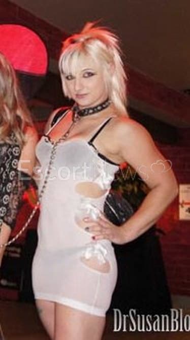 slave Tasia alt view 5