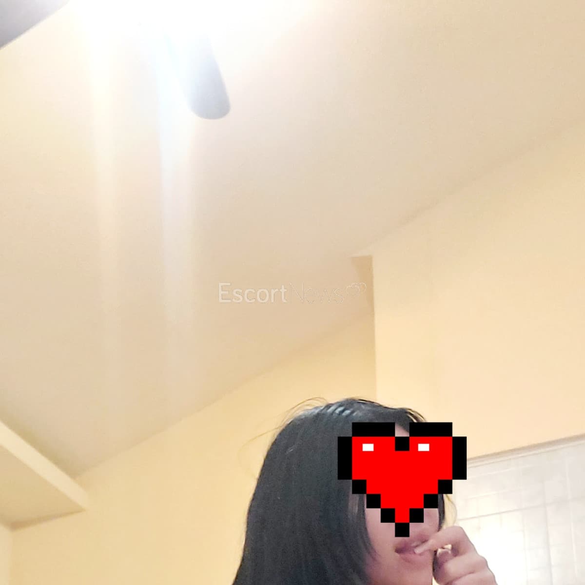 Vanesa alt view 8