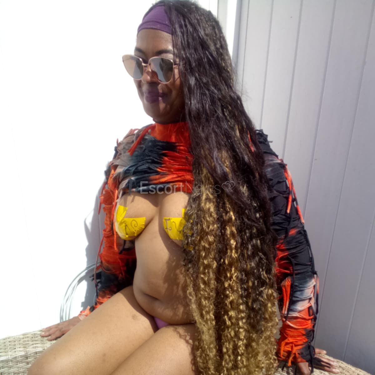 Vixen Fyre alt view 7