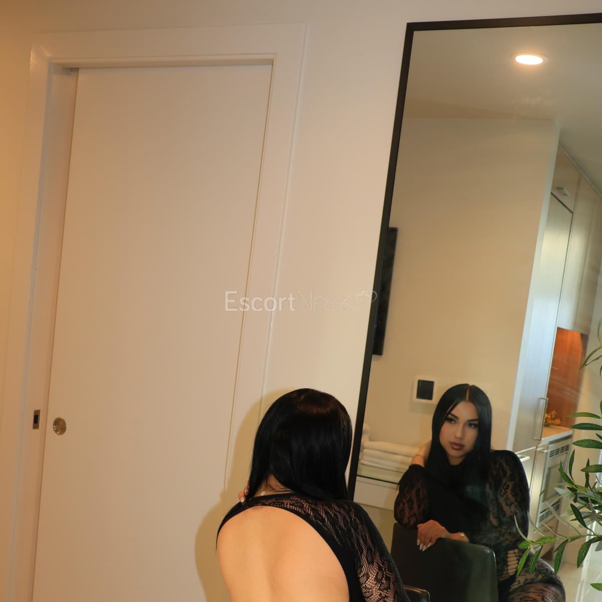 Yessi alt view 9